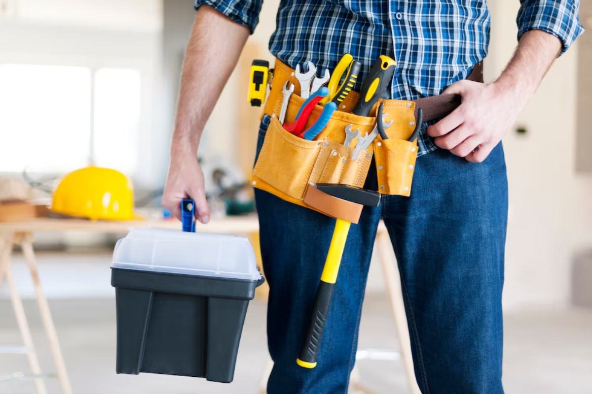 A Step By Step Guide To Starting A Handyman Business in Ontario